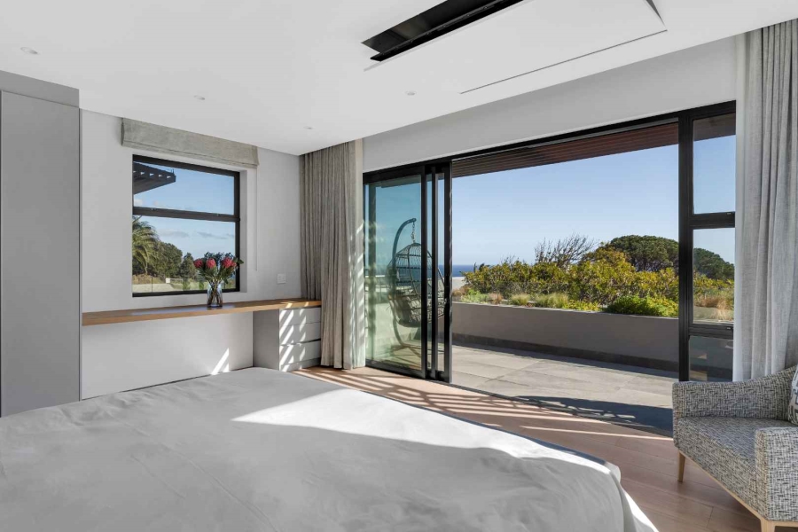 6 Bedroom Property for Sale in Camps Bay Western Cape